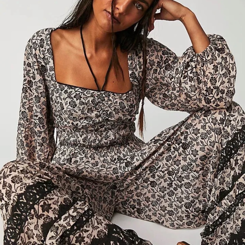 Calloway Dress Floral Printed Lance.